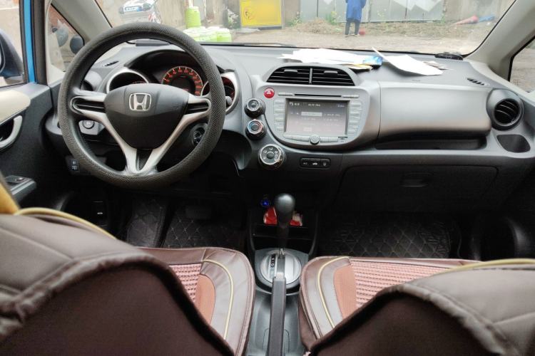 Used Honda Fit 2011 1.5L Automatic Luxury Edition
