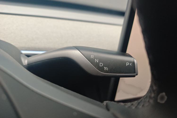 Used Tesla Model Y 2023 Rear-Wheel-Drive Version