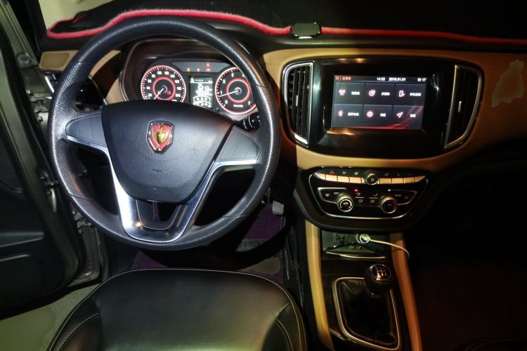 Used Jinbei F50 2017 1.6L Manual Elite Model
