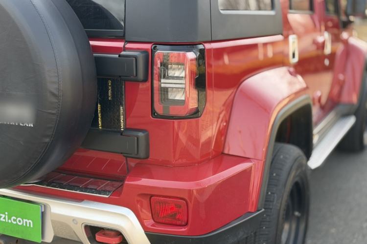 Used BAIC Off-Road BJ40 2019 2.3T Automatic Four-Wheel Drive Urban Hunter Edition Flagship Model China VI Emission Standard
