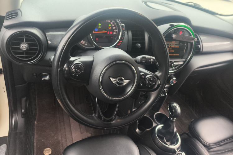 Used MINI MINI 2016 1.5T COOPER