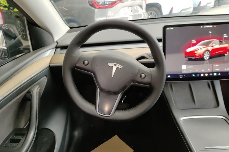 Used Tesla Model Y 2022 Rear-Wheel-Drive Version