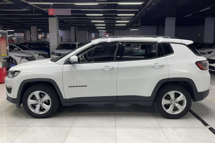 Used Jeep Compass 2017 200T Automatic Family Edition
