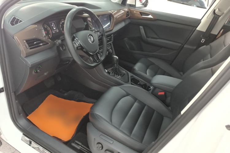 Used Volkswagen Tharu 2020 280TSI Two-Wheel Drive Luxury Plus Version China VI Standard Left Front Seat