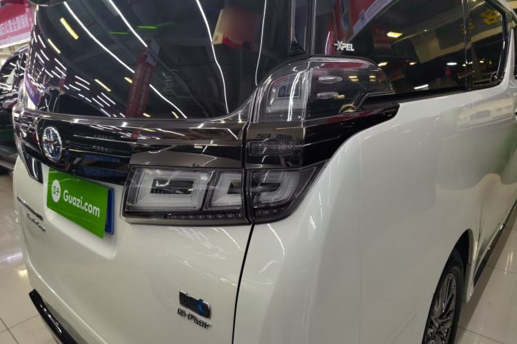 Used Toyota Vellfire 2023 Crown Dual-Engine 2.5L HV Ultimate Edition