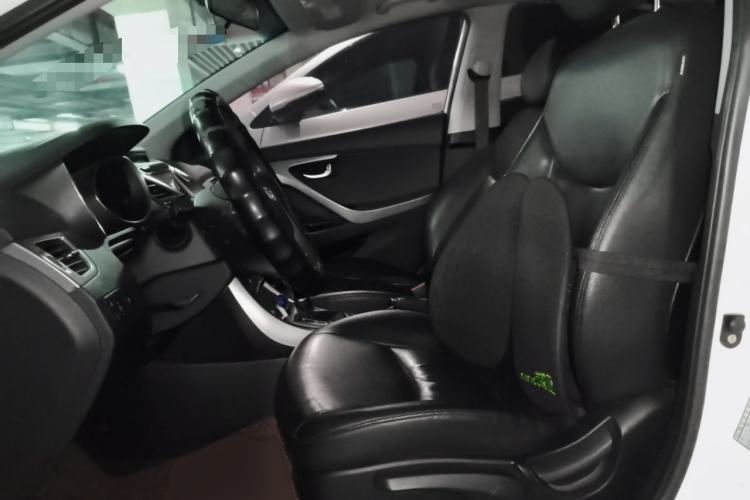 Used Hyundai Elantra (5th Generation / Langdong) 2015 1.6L Automatic Luxury Model
