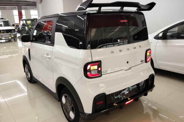 Used Geely Galaxy Panda 2024 200km Panda Kart Exterior 2