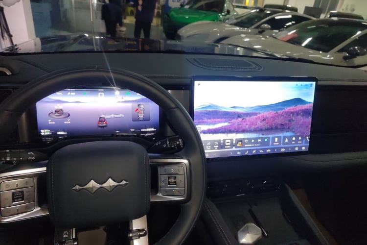 Used Formula Leopard Leopard 5 2023 Explore Edition
