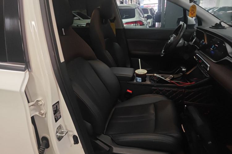 Used GAC Trumpchi GS4 2021 270T Automatic Tech Luxury Edition Right Front Seat