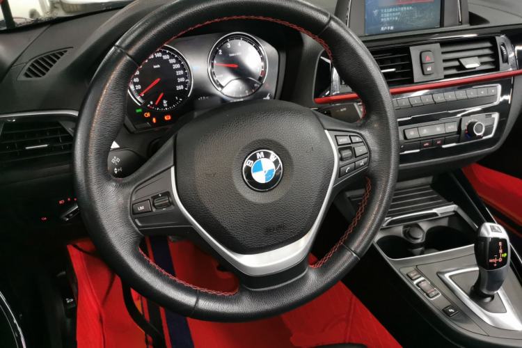 Used BMW 2 Series (Import) 2018 220i Convertible Coupe Sports Design Package