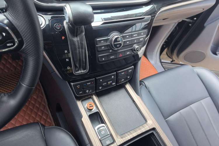 Used GAC Trumpchi M8 2020 Flagship Model 390T Prestige Edition