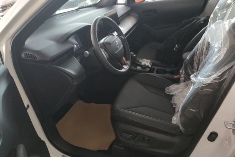 Used Toyota FRONTLANDER 2026 Model 2.0L CVT Comfort Edition