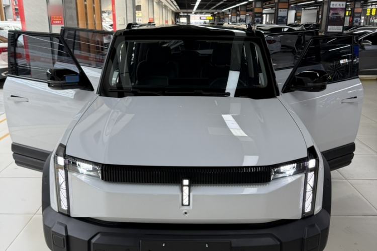 Used iCAR 03 2024 472km Four-Wheel Drive Long-Range Version Exterior 5