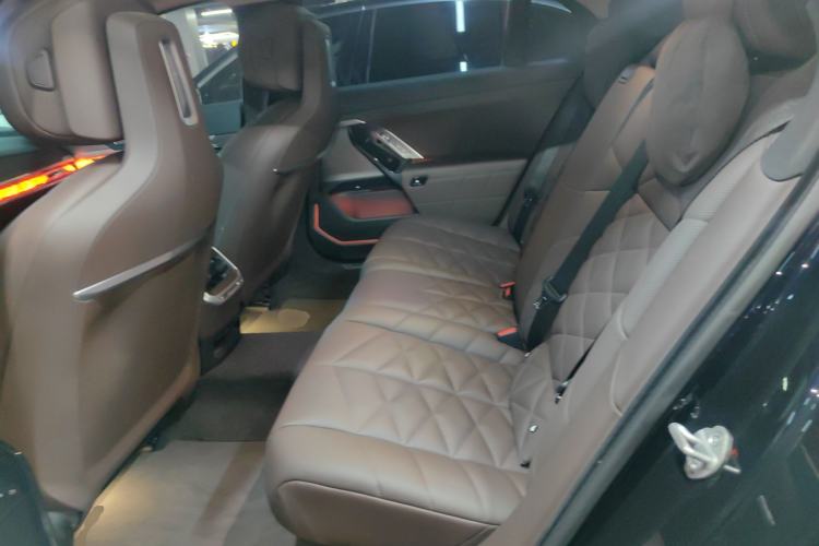 Used BMW i7 2023 eDrive50L Leading M Sport Package