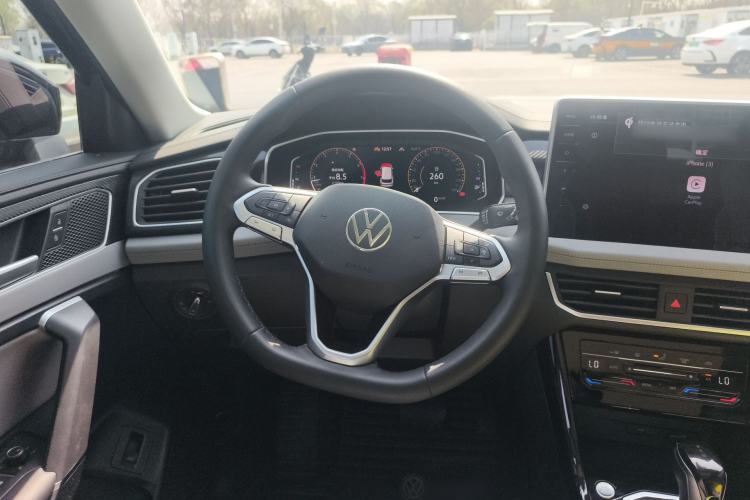 Used Volkswagen Tayron 2024 330TSI Two-Wheel Drive Luxury Plus Advanced Version Steering Wheel
