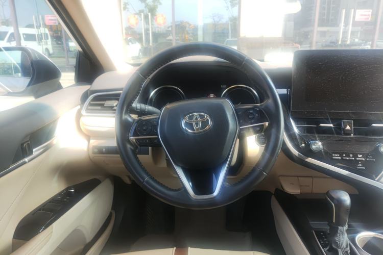 Used Toyota Camry 2021 2.0G Luxury Edition