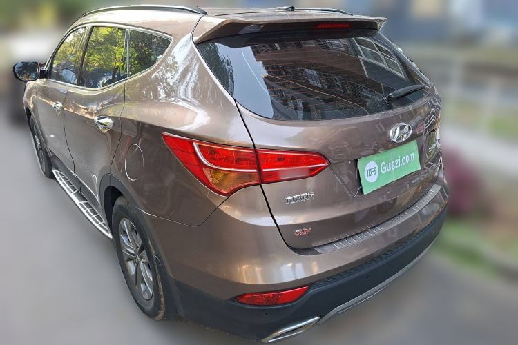 Used Hyundai Santa Fe 2013 Revised Version 2.4L Automatic All-Wheel Drive Smart Type Rear Left 45 Deg