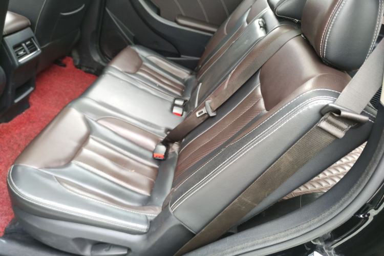 Used Dongfeng Fengon 580 2017 1.5T Manual Luxury Model