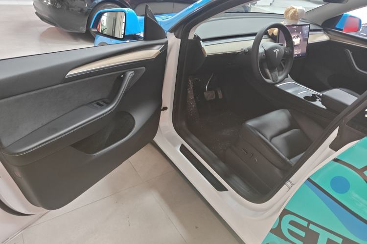 Used Tesla Model Y 2022 Revised Version Rear-Wheel Drive Driver Seat
