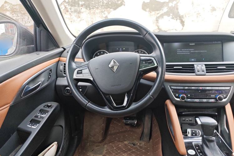 Used BORGWARD BX7 2016 28T Four-Wheel Drive Elite Edition 5 Seats
