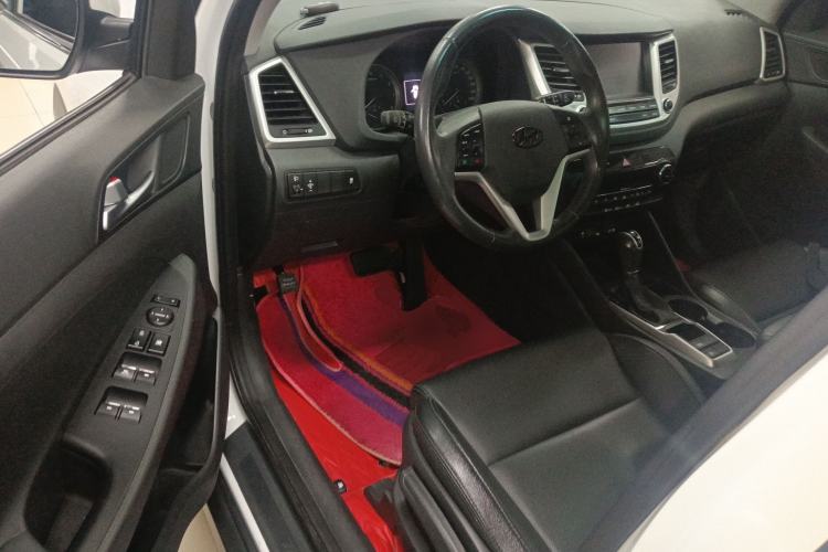 Used Hyundai Tucson 2015 1.6T Dual-Clutch Two-Wheel-Drive Smart Model