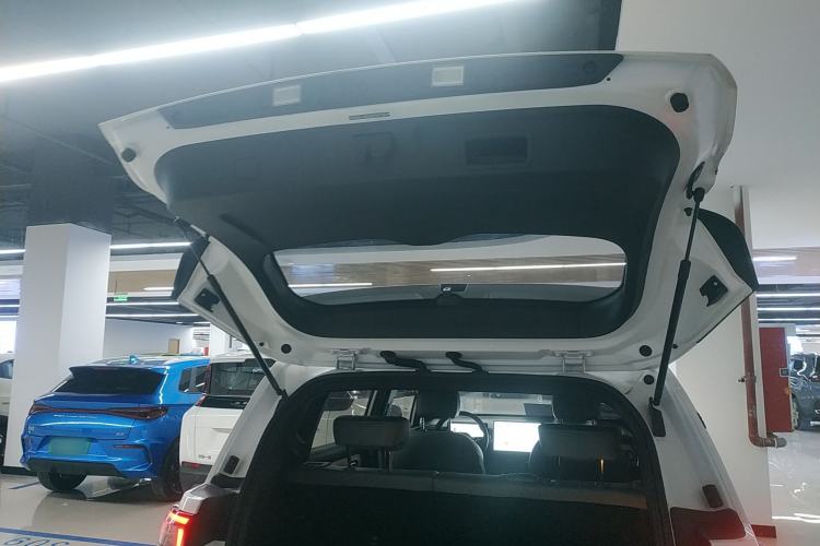 Used AION Y 2022 70 Intelligent Edition Lithium Iron Phosphate