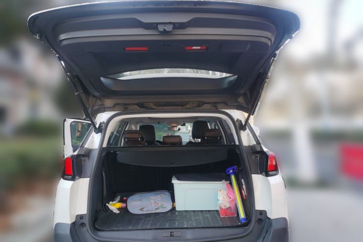 Used Peugeot 5008 2017 380THP 7-Seater Elite Edition