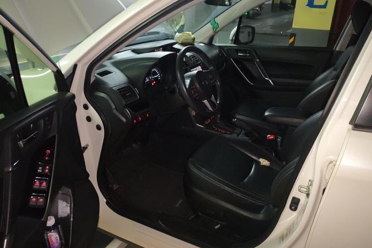 Used Subaru Forester 2016 2.5i Luxury Navigation Edition
