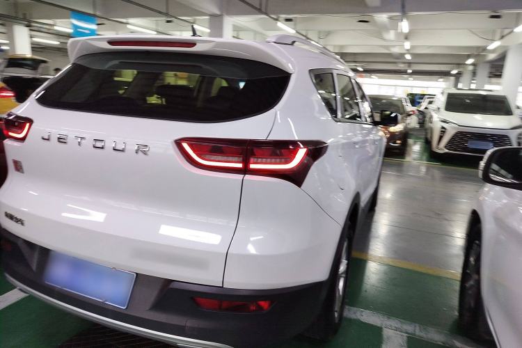 Used JETOUR X70M 2021 1.5T Manual Urban Partner Model 5 Seats