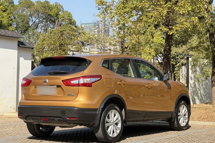 Used Nissan Qashqai 2017 2.0L CVT Elite Edition China V Standard Exterior 6