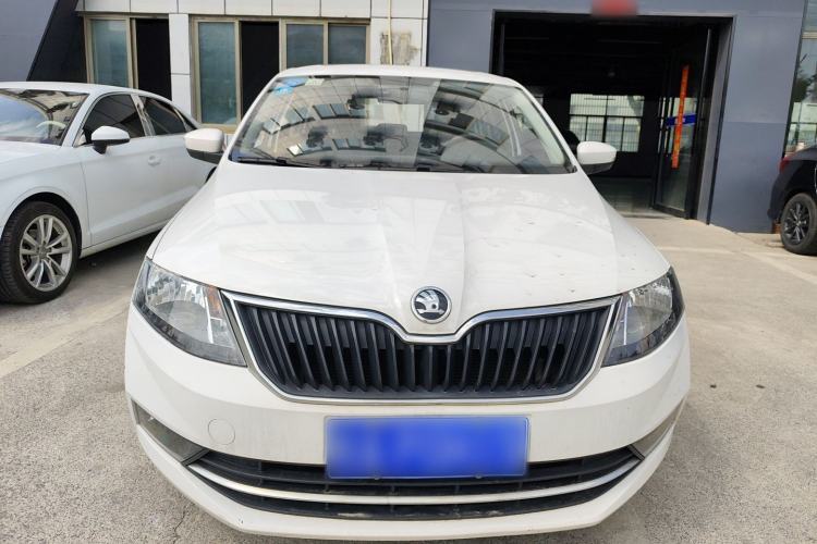 Used Skoda Rapid Spaceback 2018 1.6L Automatic Comfort Edition