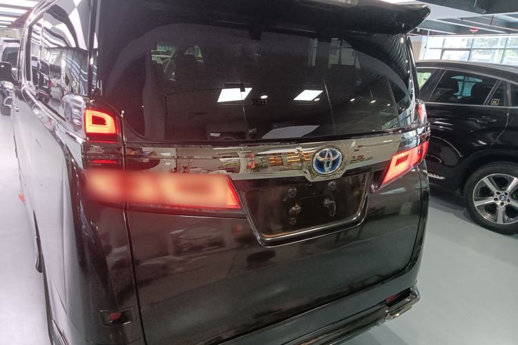 Used Toyota Vellfire 2020 Dual-Engine 2.5L HV Luxury Edition Rear