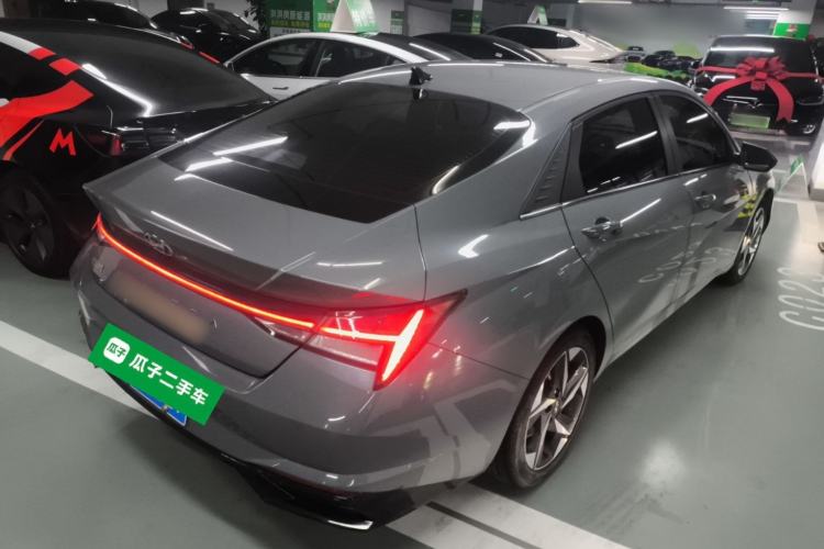 Used Hyundai Elantra 2021 1.5L CVT LUX Prestige Edition