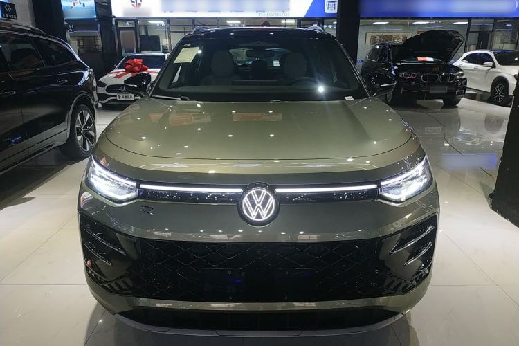 Used Volkswagen Tayron 2025 Tiguan L 380TSI 4Motion Luxury Easy Package Front