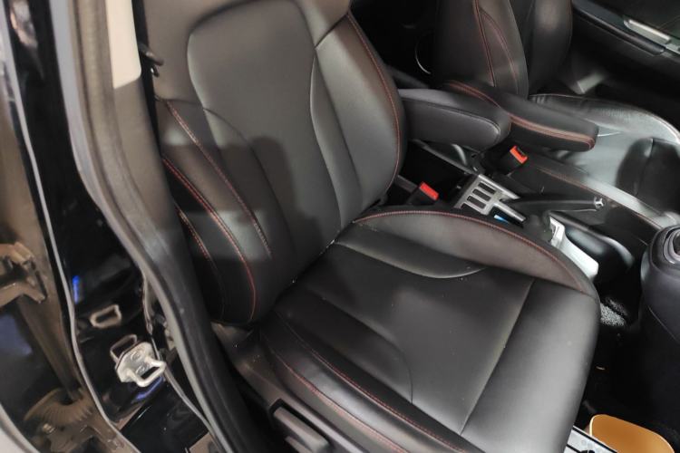 Used Haval H6 2015 Upgraded Model 1.5T Manual Two-Wheel Drive Elite Version