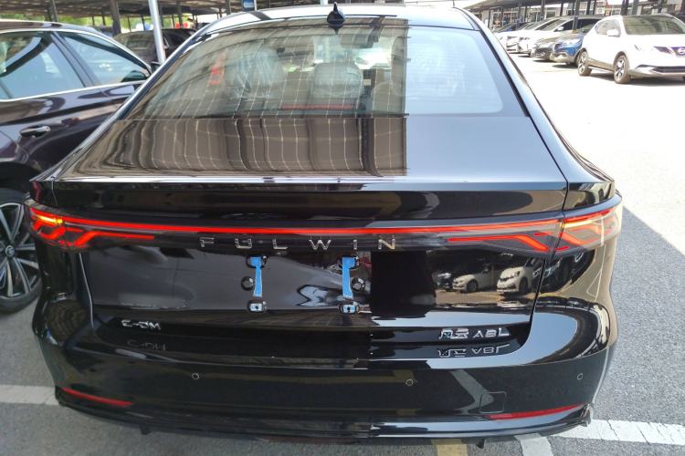 Used Chery Fengyun A8L 2025 1.5 TGDI 145 km Luxury Version Exterior 4