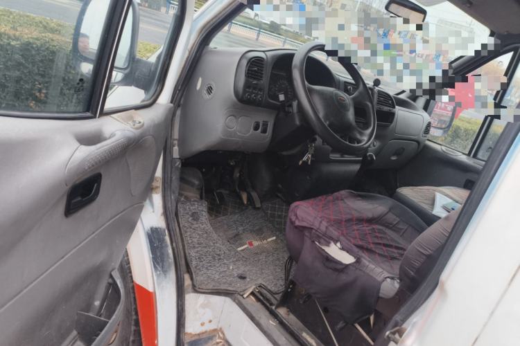 Used Ford Classic Transit 2015 2.8T Diesel Multi-Function Vehicle Short Wheelbase 6-Seater Mid-Roof Edition JX493ZLQ4
