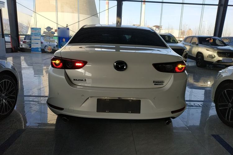 Used Mazda Mazda 3 Axela 2023 2.0L Automatic ZhiXuan Edition