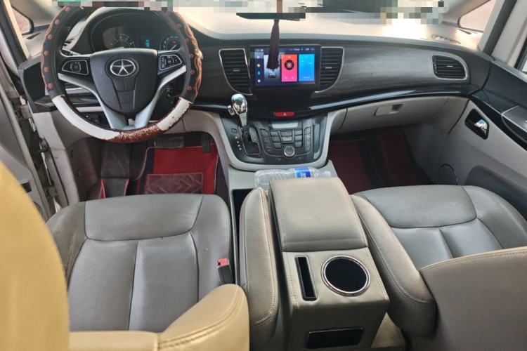 Used JAC Group Refine M5 2013 2.0T Gasoline Automatic Business Edition
