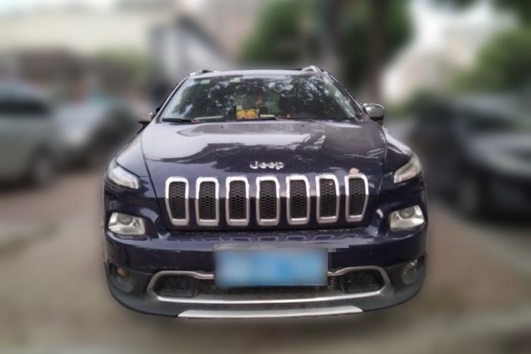 Used Jeep Cherokee 2017 2.0L Superior Edition