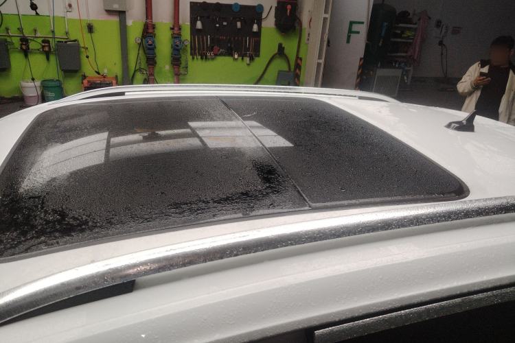 Used Volkswagen T-ROC 2023 300TSI DSG Two-Wheel-Drive Chen Guang Edition Roof