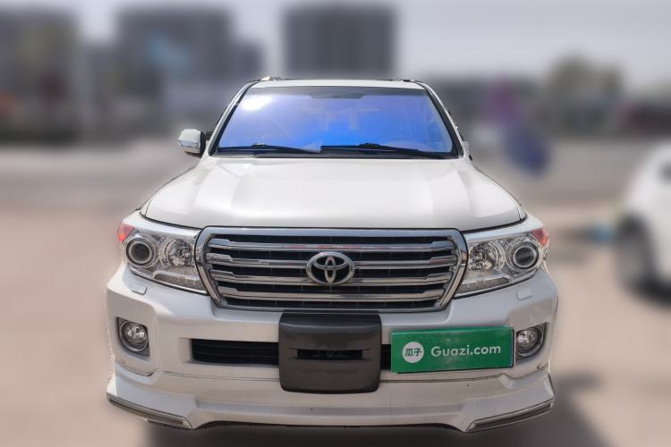 Used Toyota Land Cruiser 
