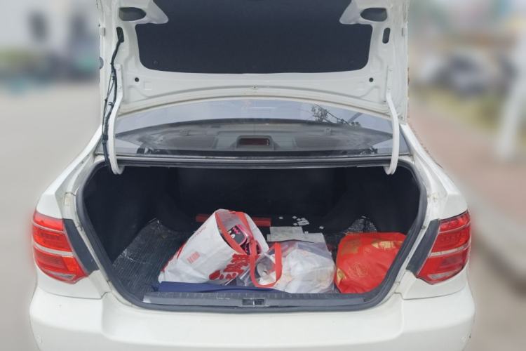 Used Toyota Corolla EX 2013 1.6L Automatic Luxury Edition