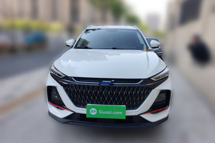 Used CHANGAN OSHAN X7 PLUS 2022 1.5T Blue Whale Edition Automatic Geeker Navigation Model Front