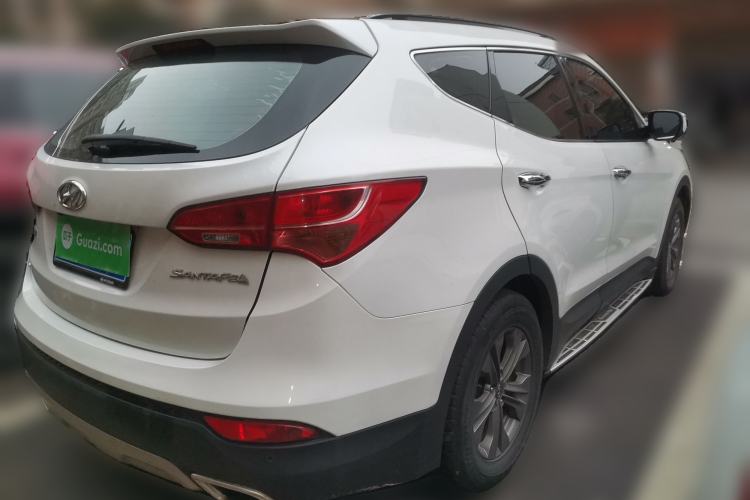 Used Hyundai Santa Fe 2013 2.4L Automatic Two-Wheel Drive Smart Version
