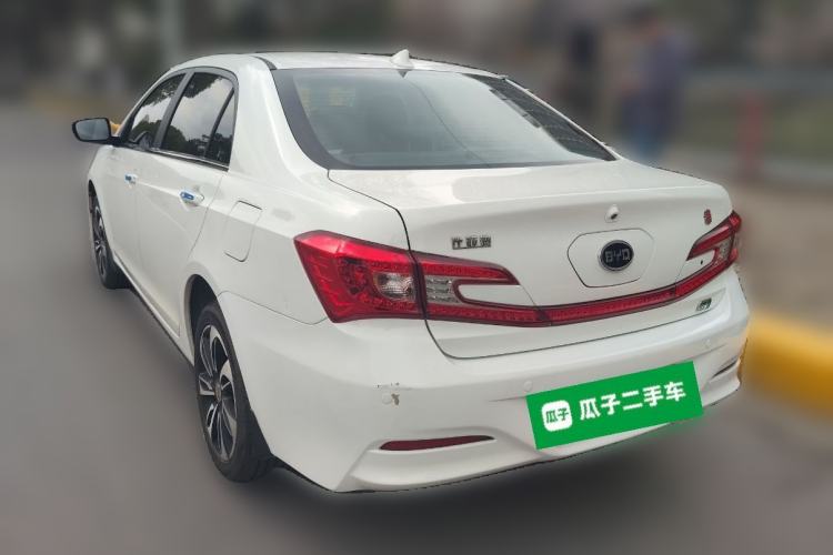 Used BYD Qin New Energy 2015 1.5T Dual-Crown Flagship Plus Edition
