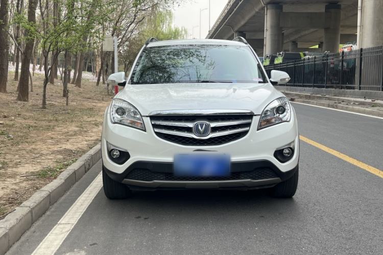 Used CHANGAN CS35 2014 1.6L Manual Luxury Navigation Model China IV Standard
