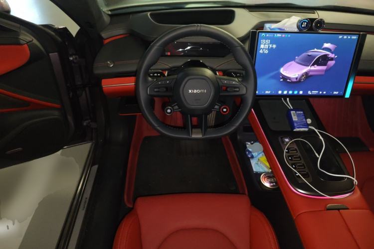 Used Xiaomi Auto SU7 2024 Four-Wheel Drive Ultra-Long Range Advanced Intelligent Driving Max Edition Steering Wheel