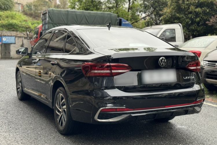 Used Volkswagen Lavida 2023 1.5L Automatic Starry Sky 5 Million Edition Exterior 3