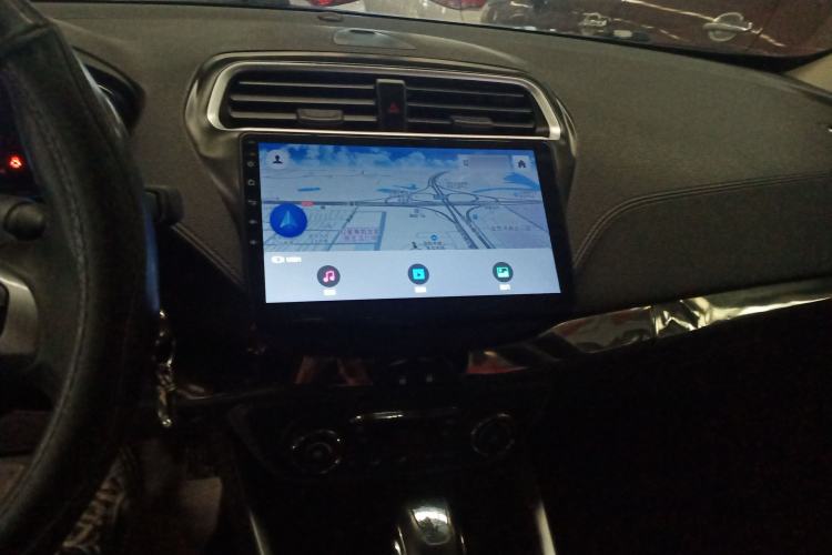 Used Ford Escort 2015 1.5L Automatic Fashion Model Center Console